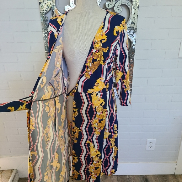 Dress - Picture 5 of 6